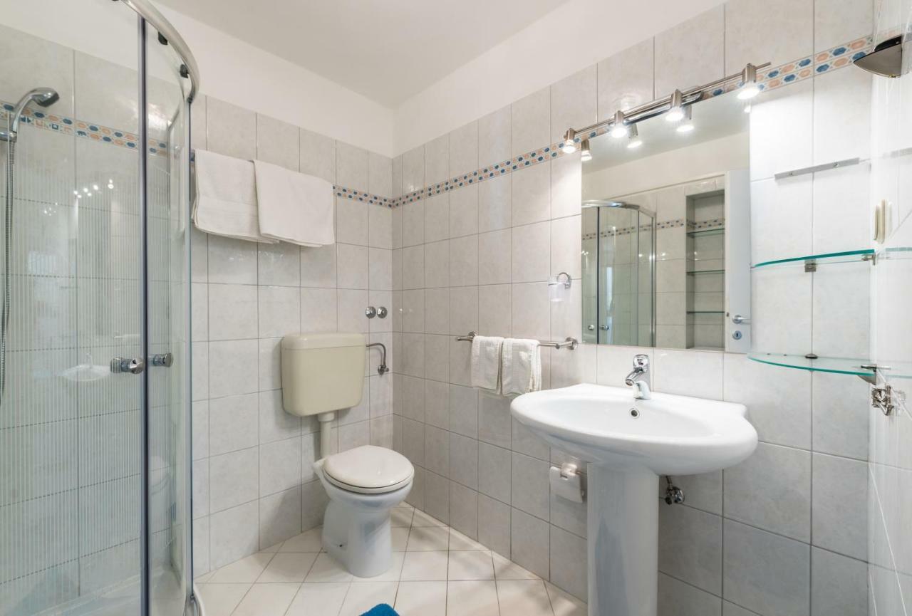 Luxury 1 Bedroom Apartment In Rabac Extérieur photo