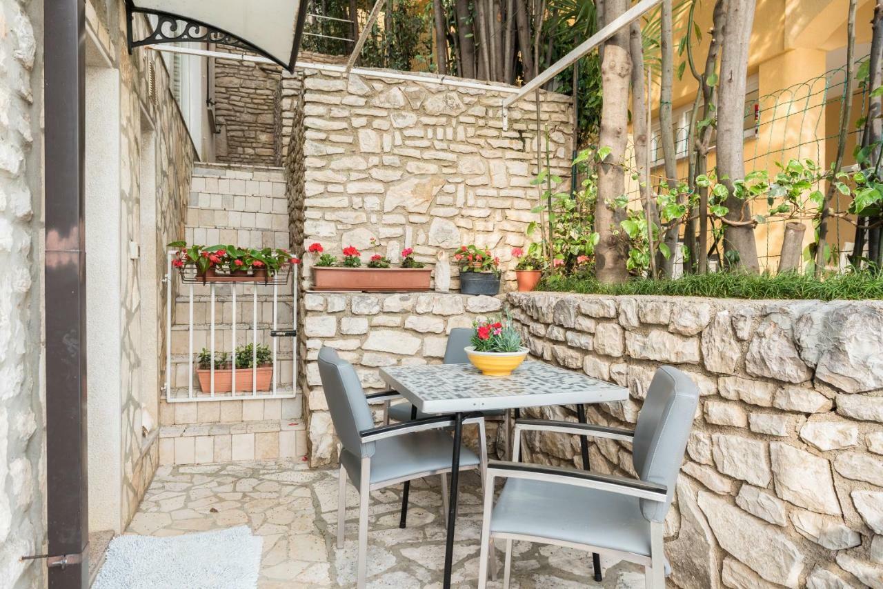 Luxury 1 Bedroom Apartment In Rabac Extérieur photo